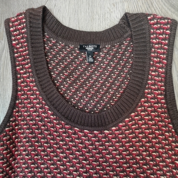 Vintage Retro-Preppy Knit Sweater Vest - Picture 2 of 7